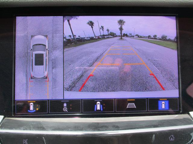used 2022 Cadillac XT6 car, priced at $32,495