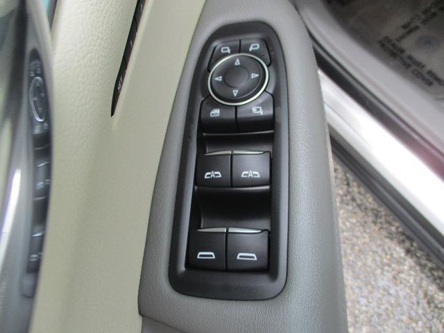 used 2022 Cadillac XT6 car, priced at $32,495