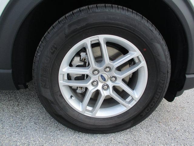 new 2025 Ford Explorer car, priced at $42,175