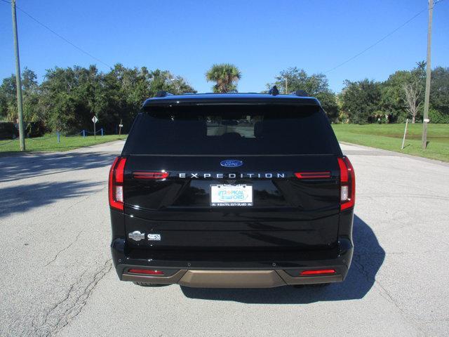 new 2025 Ford Expedition car, priced at $86,755
