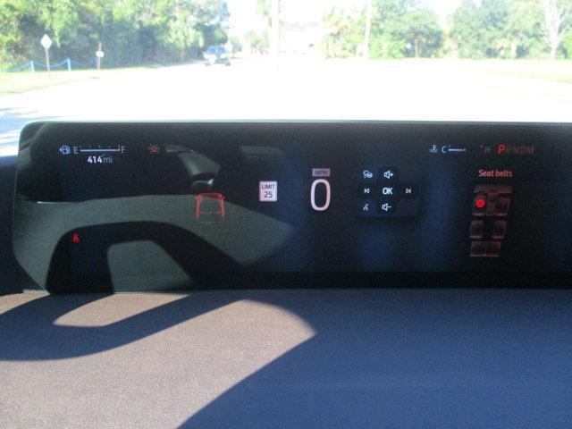 new 2025 Ford Expedition car, priced at $86,755