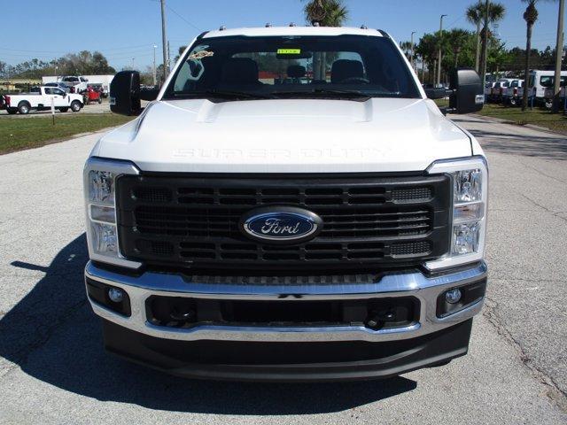 new 2023 Ford F-350 car, priced at $54,495