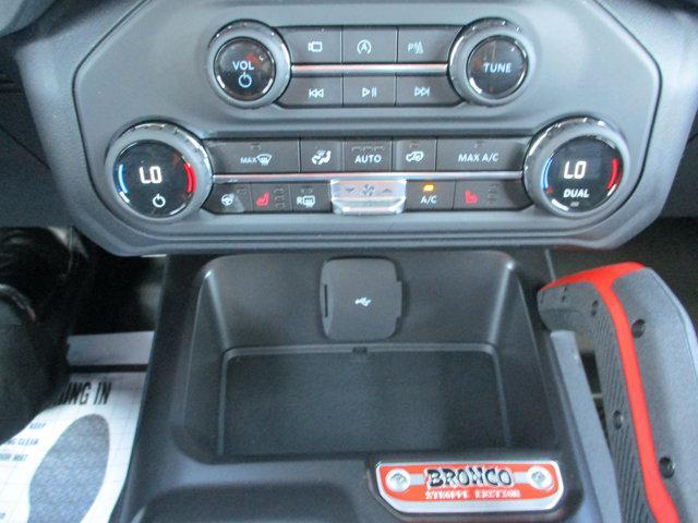 new 2025 Ford Bronco car, priced at $74,951