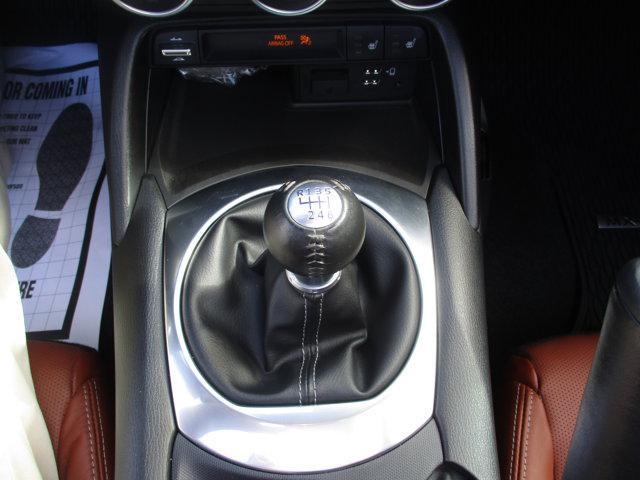 used 2022 Mazda MX-5 Miata RF car, priced at $26,995