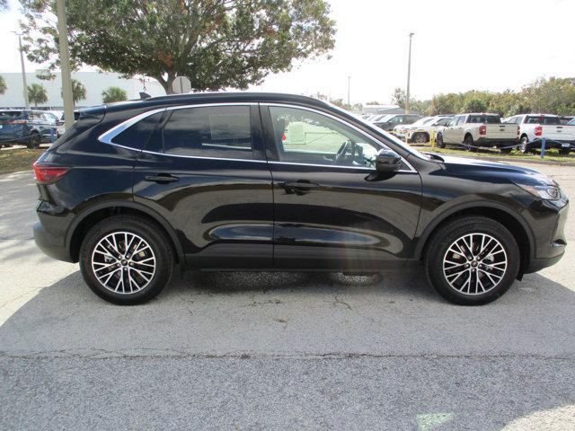 new 2025 Ford Escape car, priced at $40,390