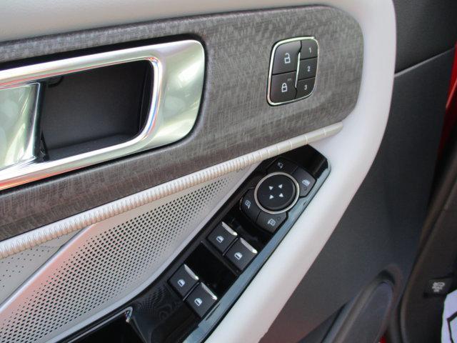 new 2025 Ford Explorer car, priced at $59,205