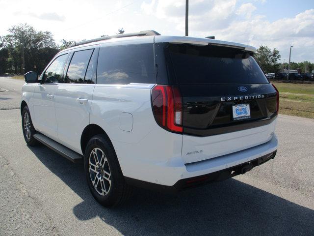new 2025 Ford Expedition car, priced at $69,205