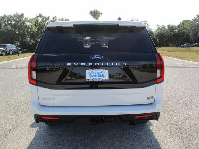 new 2025 Ford Expedition car, priced at $69,205
