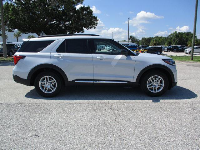 new 2025 Ford Explorer car, priced at $45,720