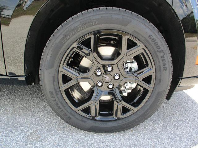 new 2025 Ford Maverick car, priced at $37,620