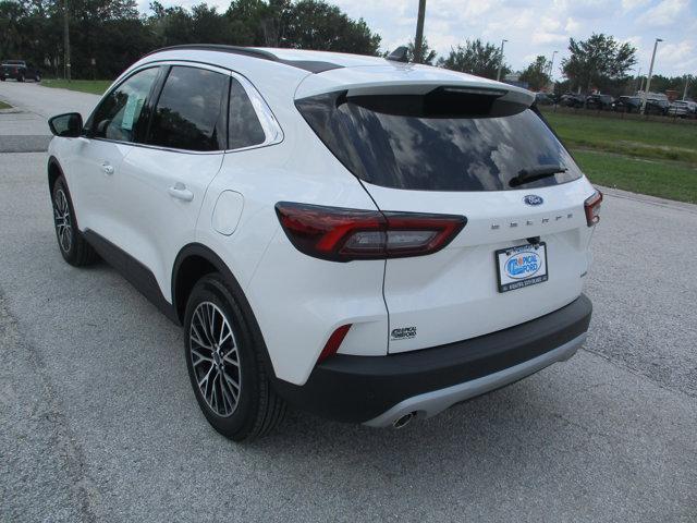 new 2025 Ford Escape PHEV car, priced at $39,890