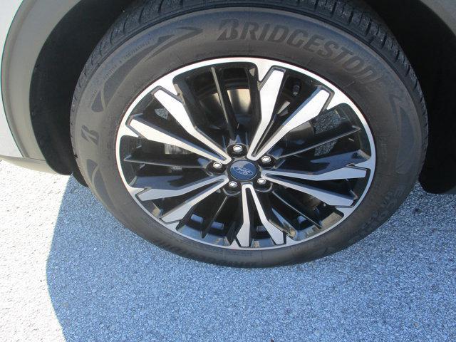 used 2022 Ford Escape car, priced at $19,995