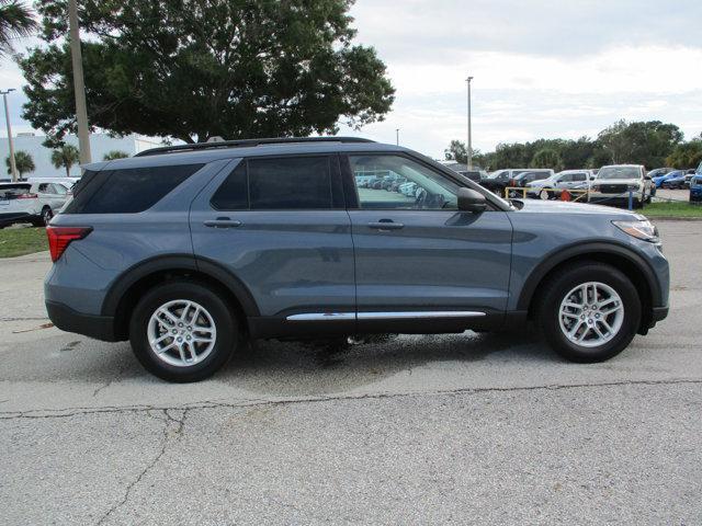 new 2025 Ford Explorer car, priced at $42,250