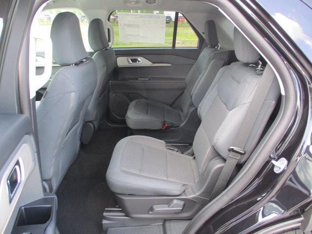 new 2025 Ford Explorer car, priced at $41,450