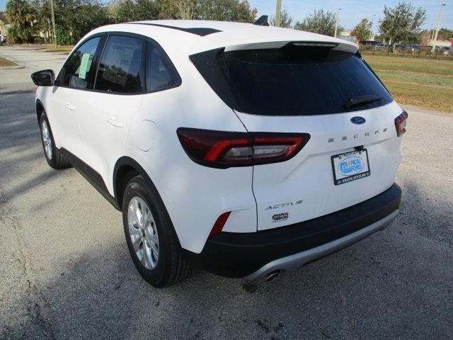 new 2025 Ford Escape car, priced at $29,990