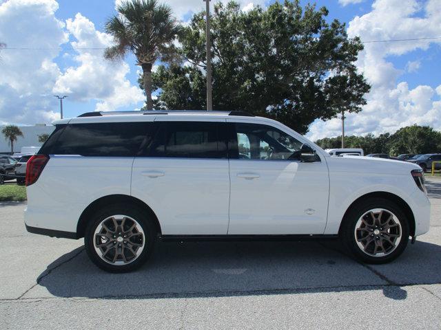new 2025 Ford Expedition car, priced at $87,165