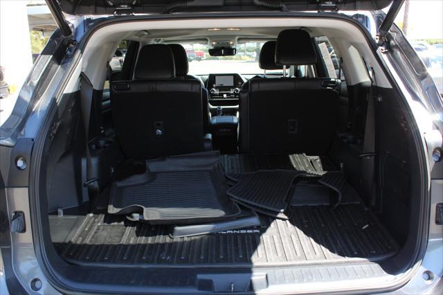 used 2023 Toyota Highlander car, priced at $39,695