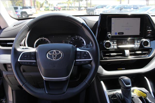 used 2023 Toyota Highlander car, priced at $39,695