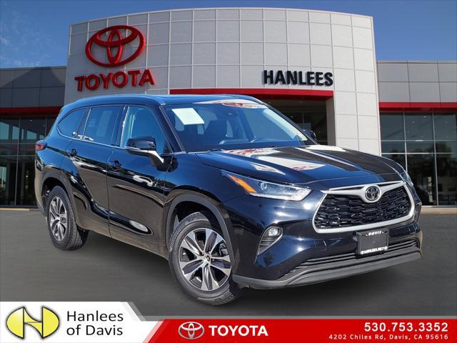 used 2021 Toyota Highlander car, priced at $28,985