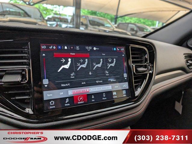 new 2025 Dodge Durango car, priced at $40,656