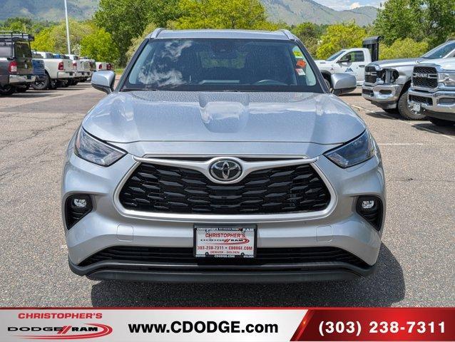 used 2024 Toyota Highlander car, priced at $40,983