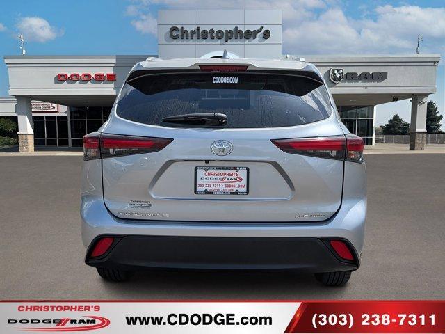 used 2024 Toyota Highlander car, priced at $38,483