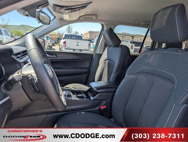 used 2023 Jeep Grand Cherokee car, priced at $22,916