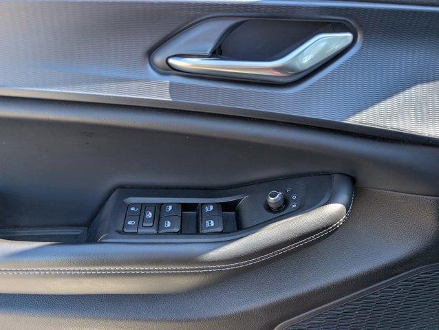 used 2023 Jeep Grand Cherokee car, priced at $22,916