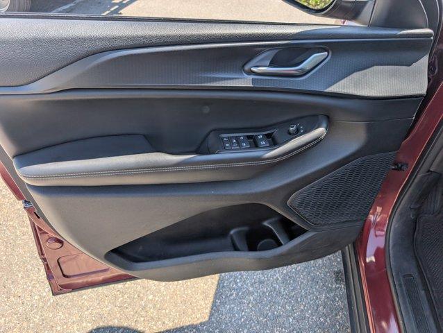 used 2023 Jeep Grand Cherokee car, priced at $22,916
