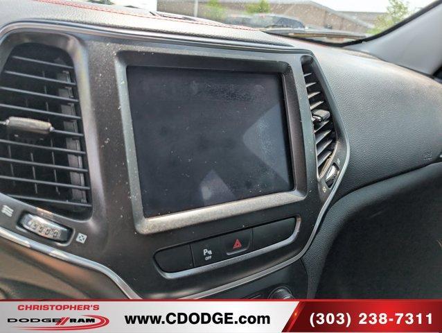 used 2019 Jeep Cherokee car, priced at $21,964