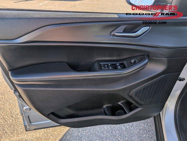 used 2023 Jeep Grand Cherokee L car, priced at $27,929