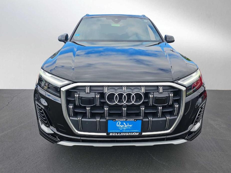 new 2025 Audi Q7 car, priced at $65,650