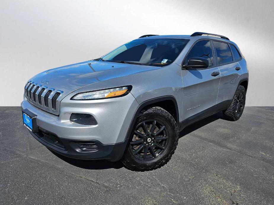 used 2015 Jeep Cherokee car, priced at $8,988