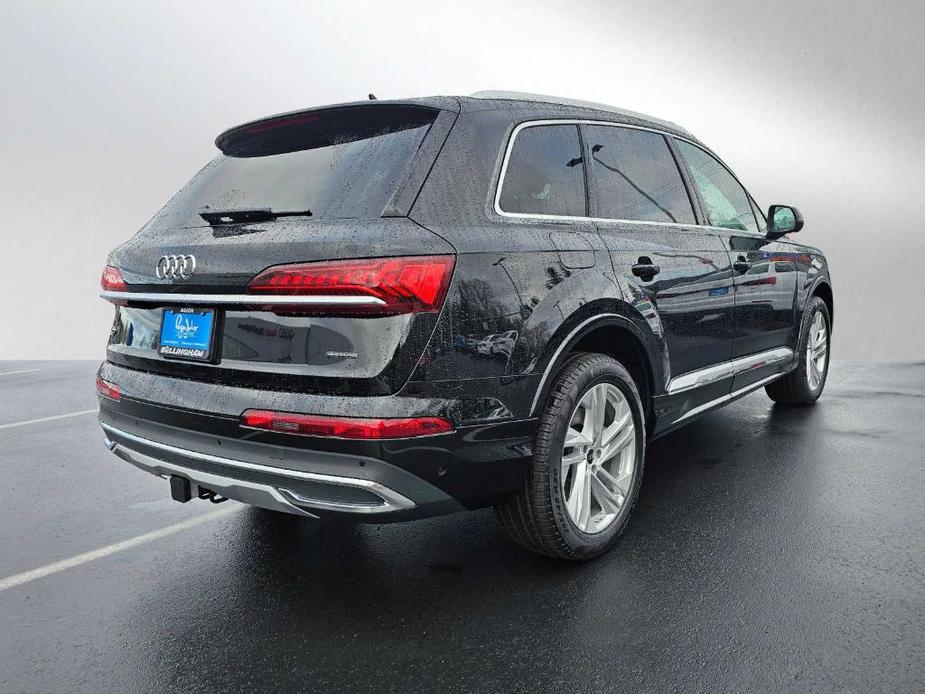 new 2024 Audi Q7 car, priced at $65,260