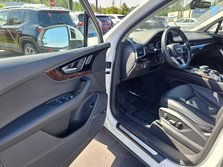 used 2018 Audi Q7 car, priced at $23,995