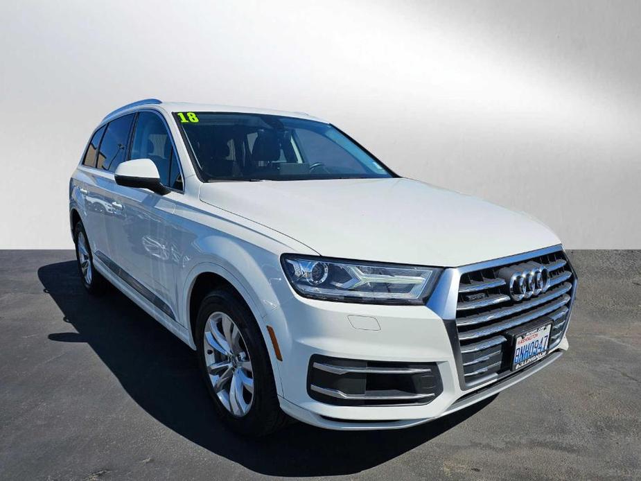 used 2018 Audi Q7 car, priced at $23,995