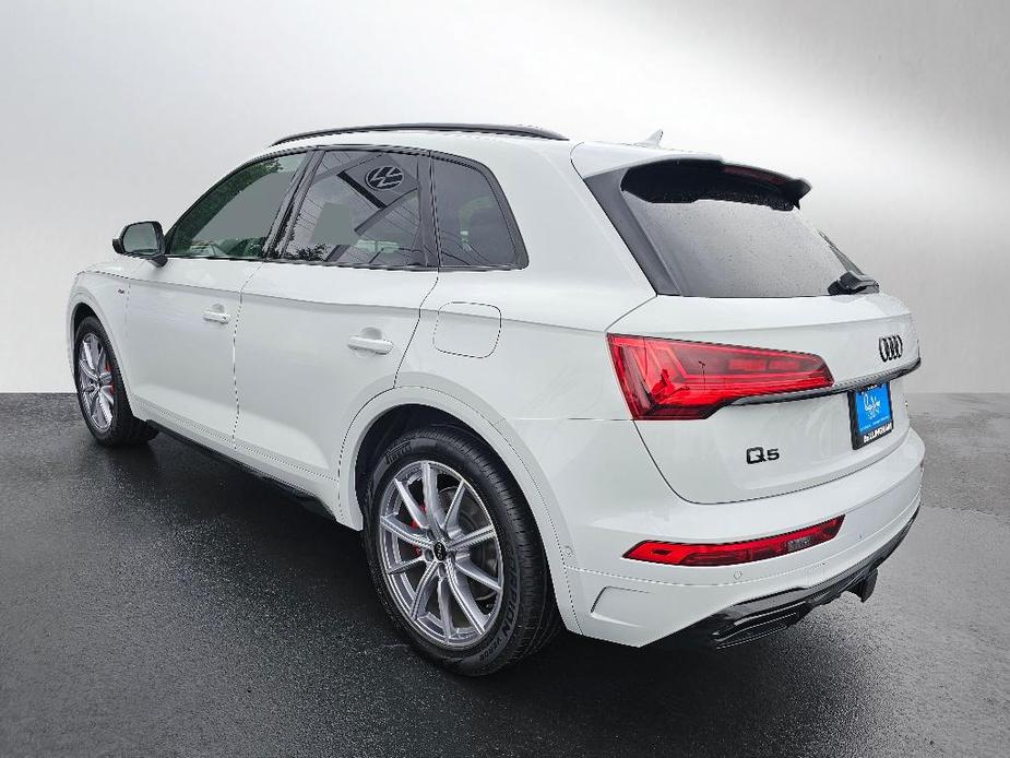 new 2024 Audi Q5 e car, priced at $75,695