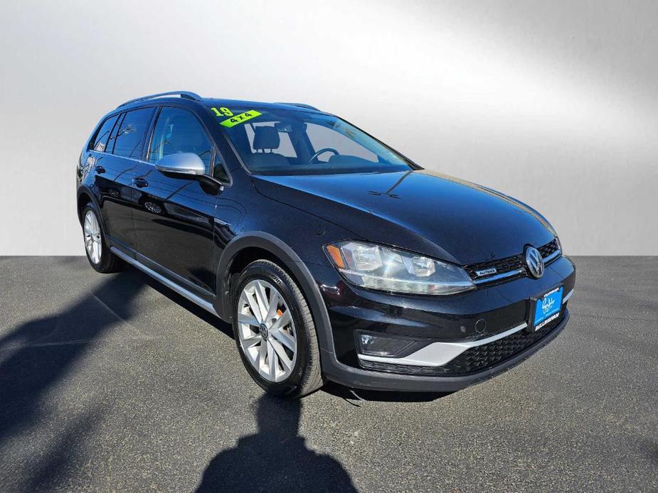 used 2019 Volkswagen Golf Alltrack car, priced at $24,590