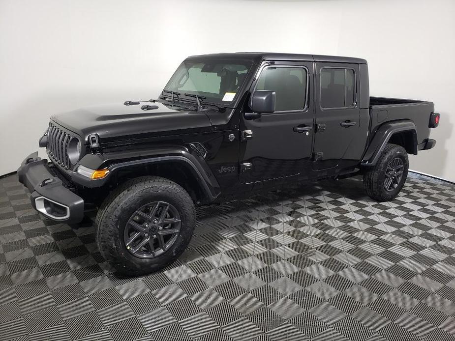 new 2024 Jeep Gladiator car, priced at $44,878