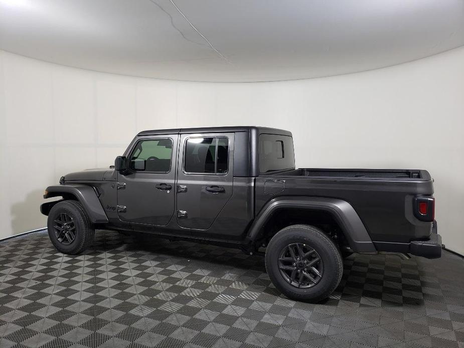 new 2024 Jeep Gladiator car, priced at $41,207