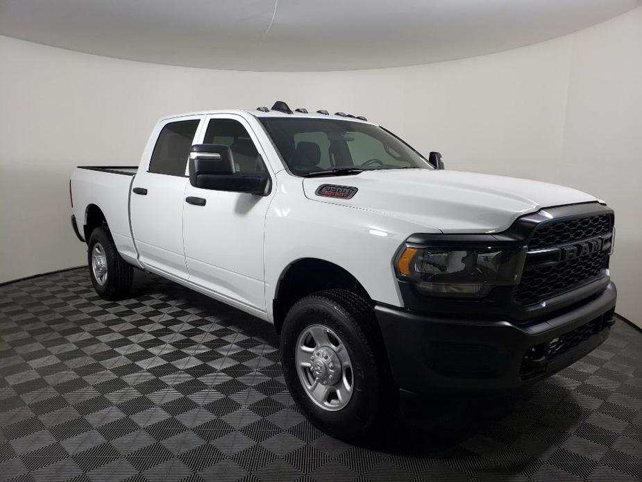 new 2024 Ram 3500 car, priced at $45,769