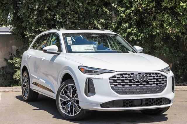 new 2025 Audi Q5 car, priced at $61,050