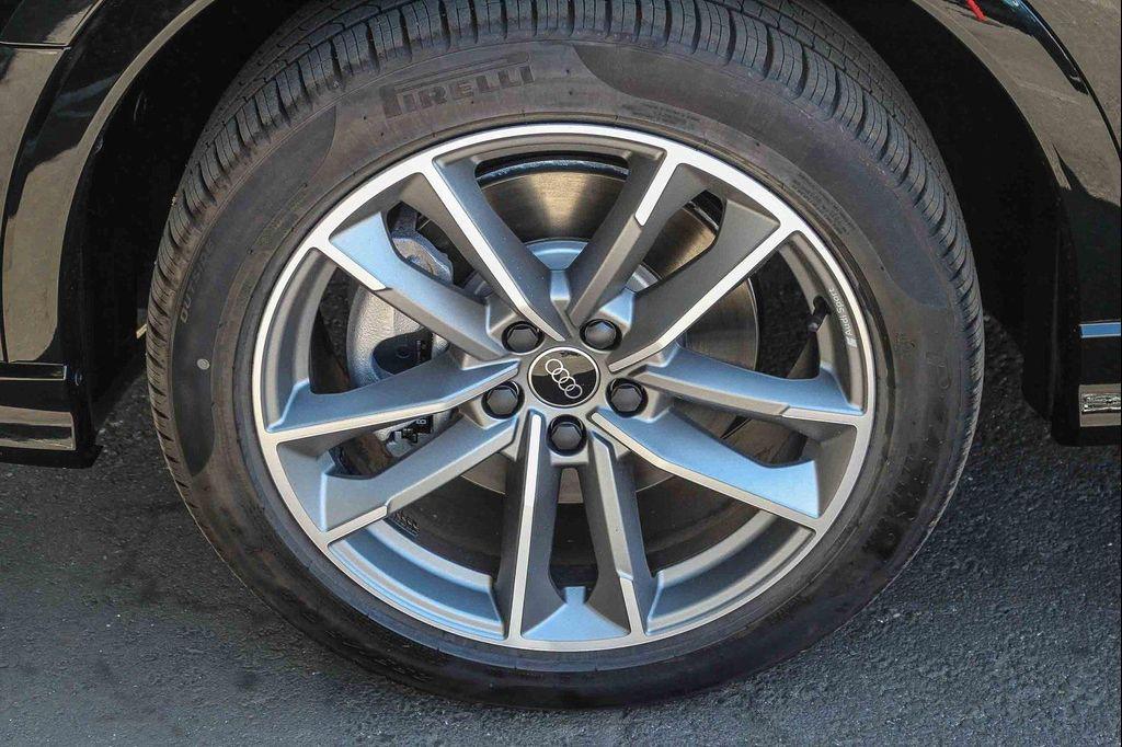 new 2025 Audi Q3 car, priced at $46,065