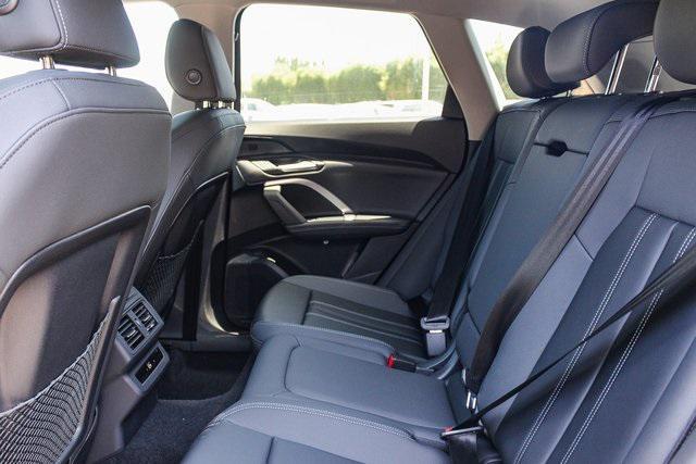 new 2025 Audi Q5 car, priced at $57,950
