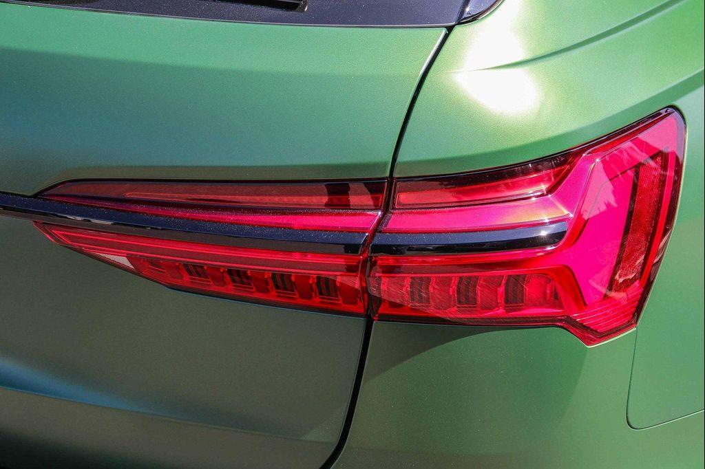 new 2025 Audi RS 6 Avant car, priced at $158,490