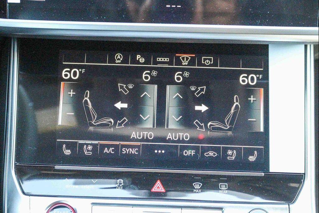 new 2025 Audi RS 6 Avant car, priced at $158,490