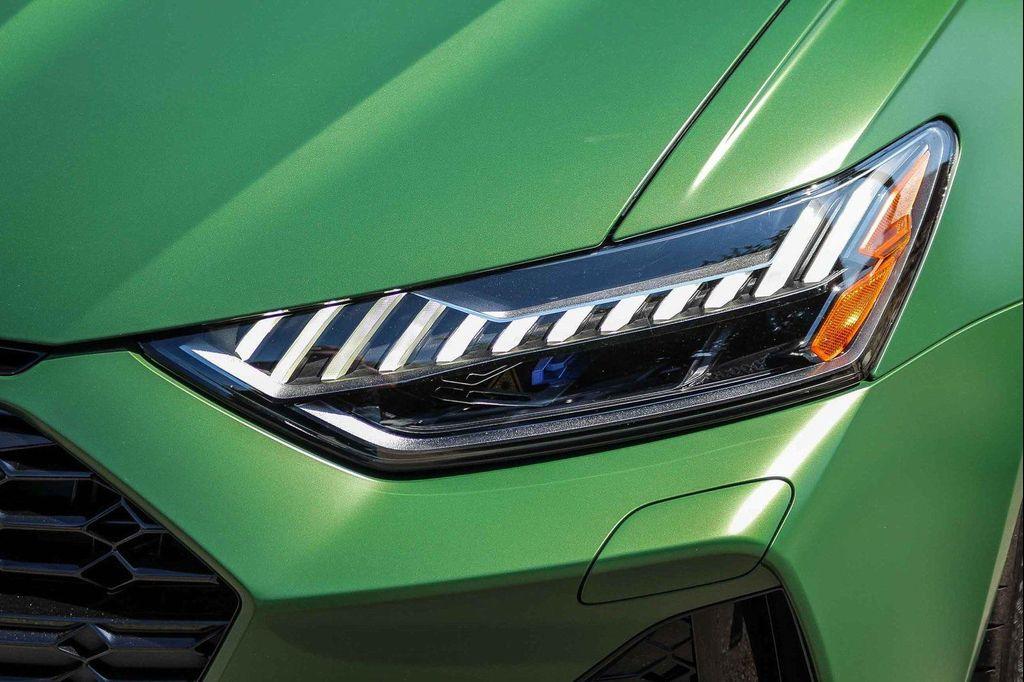 new 2025 Audi RS 6 Avant car, priced at $158,490