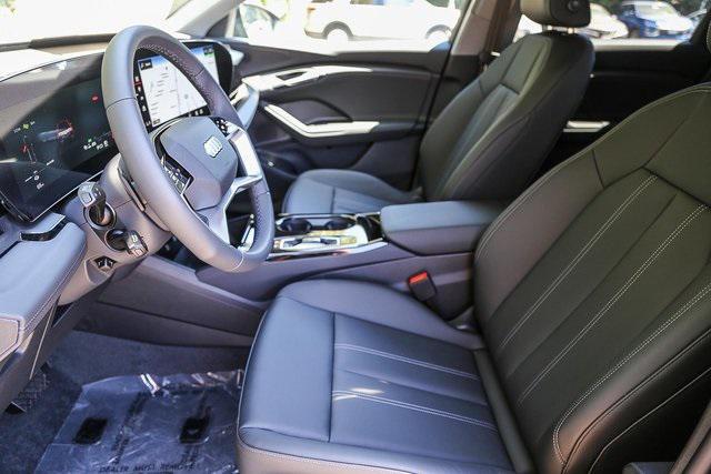 new 2025 Audi Q6 e-tron car, priced at $60,094