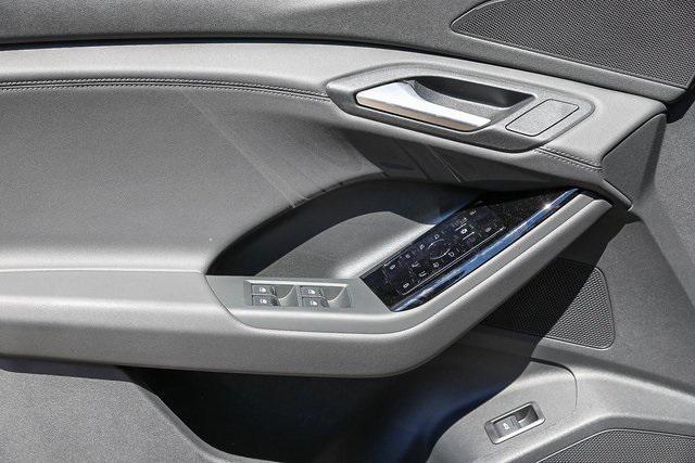 new 2025 Audi Q6 e-tron car, priced at $60,094