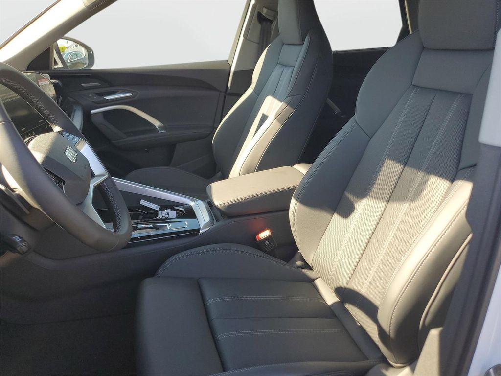new 2025 Audi Q5 car, priced at $55,701